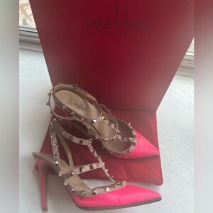Valentino Garvani Rockstud Scarpe fuchsia pink heels